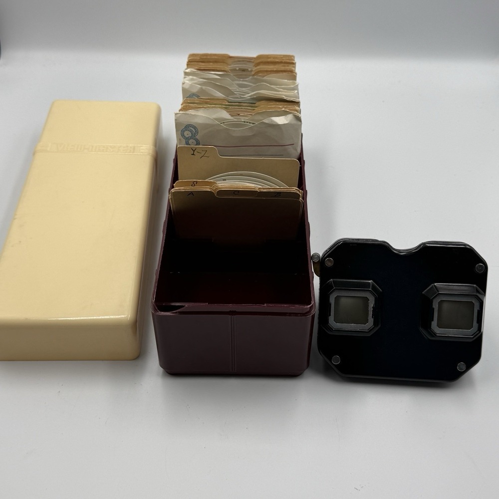 Vintage Sawyer's View-Master Viewer Case 26 Reels Disney Travel Lot Made USA
